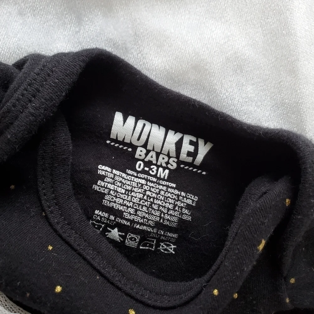 My First New Year Onesie Bodysuit With Tulle Tutu 0-3 months - Picture 4 of 5